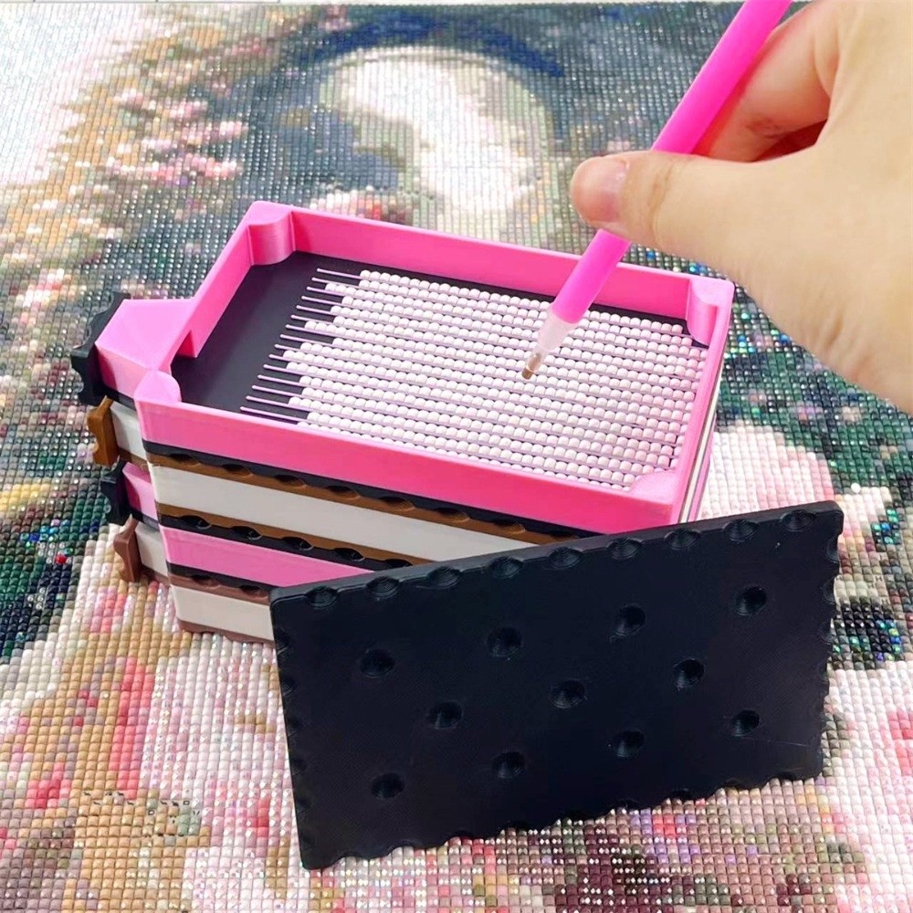 Craft Embellishment Storage - ชุดอุปกรณ์งานฝีมือ DIY สำหรับงานปักเพชร พร้อมฝาปิด กล่องเก็บอุปกรณ์รูปทรงบิสกิต จานสำหรับใส่เม็ดเพชร