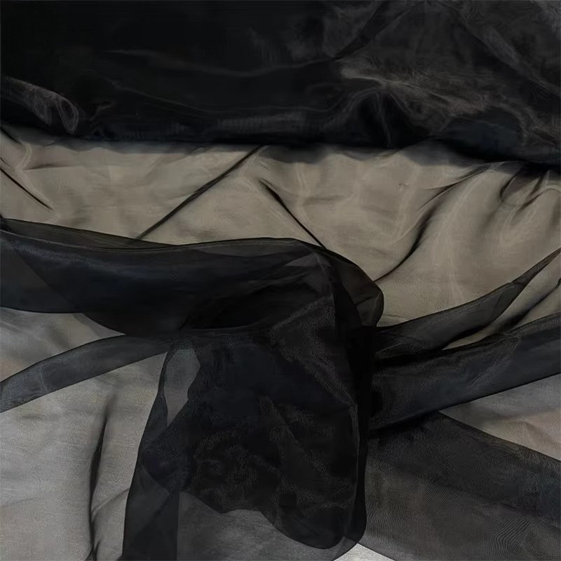 ผ้าออร์แกนซ่าสีดำประดับคริสตัล - Crystal Mesh Fabric บทวิจารณ์และราคา